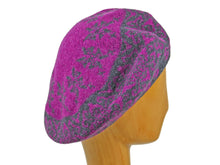 Load image into Gallery viewer, WSC42 Printed Beret in Magenta/Charcoal
