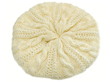 Load image into Gallery viewer, WSK05 Cable Knit Beret in Polar
